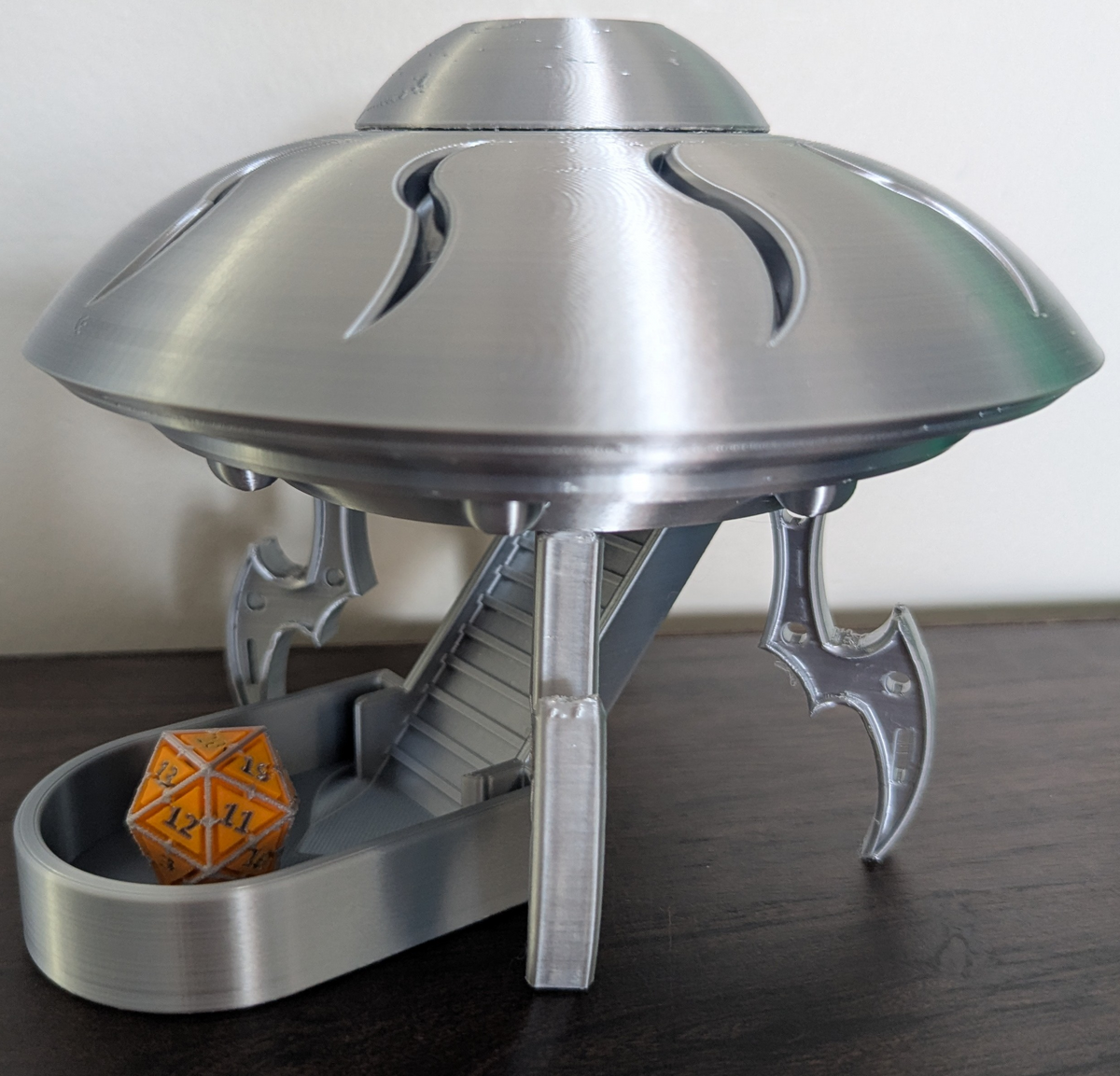 UFO - Dice Tower